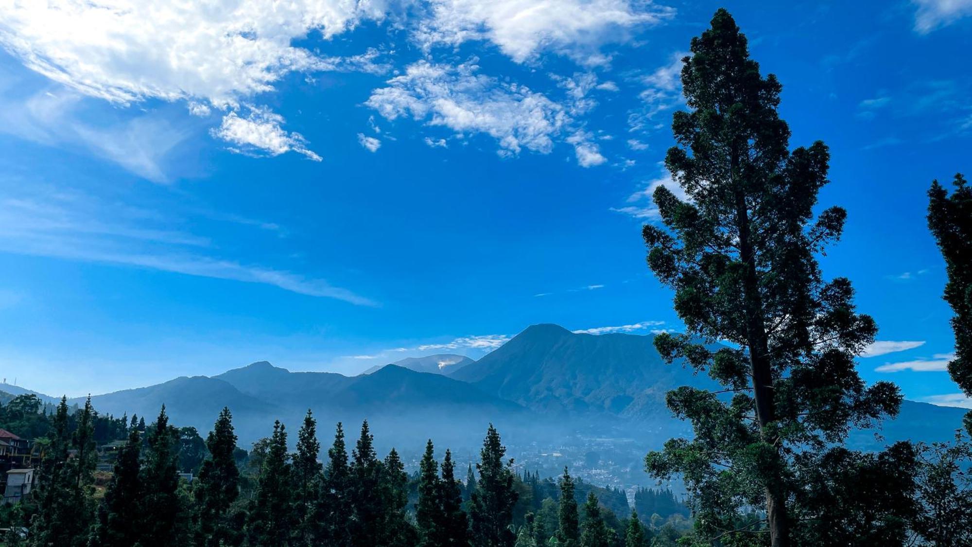 Damar Langit Resort Cisarua Esterno foto