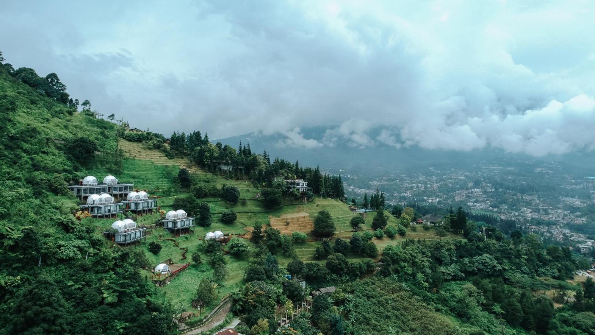 Damar Langit Resort Cisarua Esterno foto