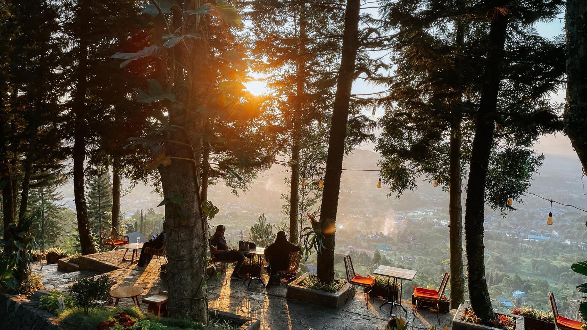 Damar Langit Resort Cisarua Esterno foto