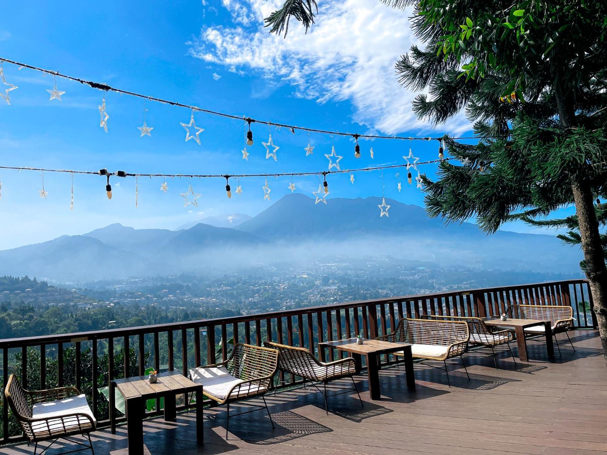 Damar Langit Resort Cisarua Esterno foto