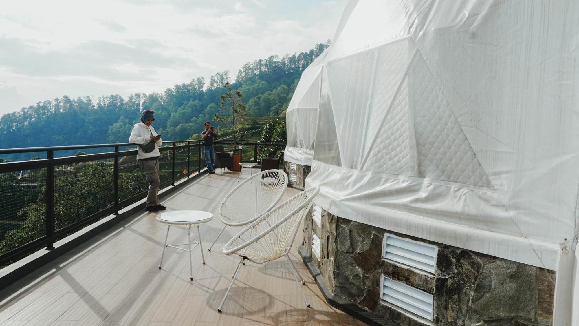 Damar Langit Resort Cisarua Esterno foto
