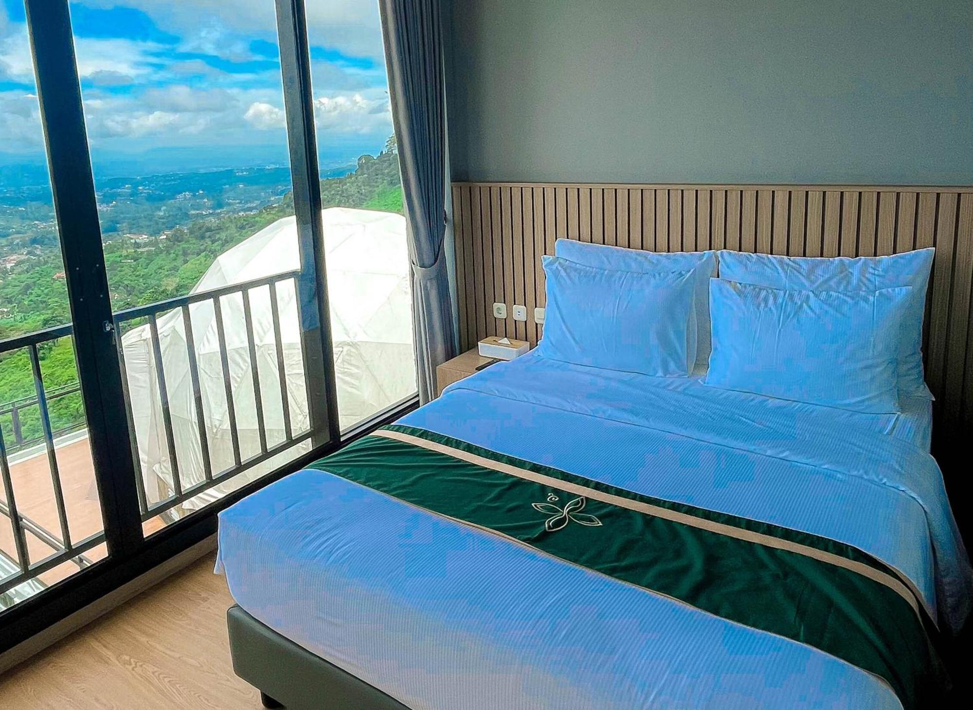 Damar Langit Resort Cisarua Esterno foto